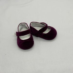 American Girl Doll BeForever Rebecca Rubin dark purple meet shoes.